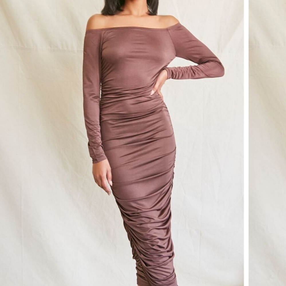 NWT Forever 21 Off-the-Shoulder Midi Dress